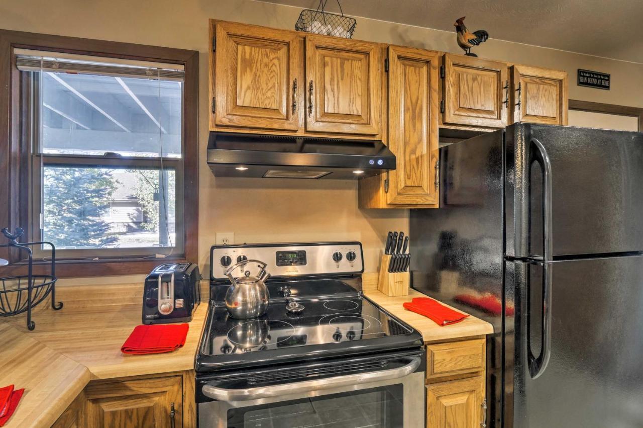 Grand Lake Condo With Balcony - 1 Block To Water! Bagian luar foto